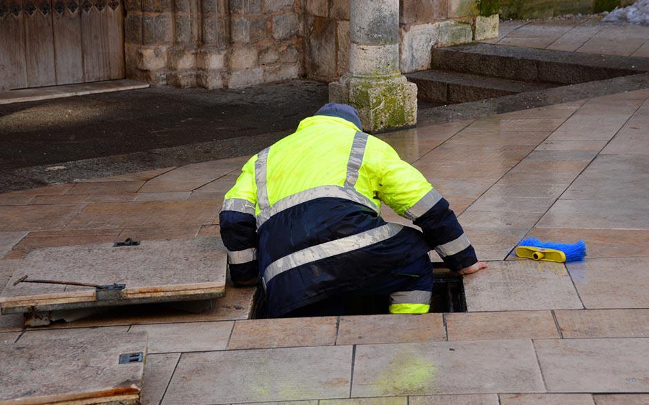 société de débouchage canalisation Paris 16